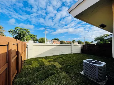 6539 Harbour Rd, North Lauderdale, FL 33068 photo 24