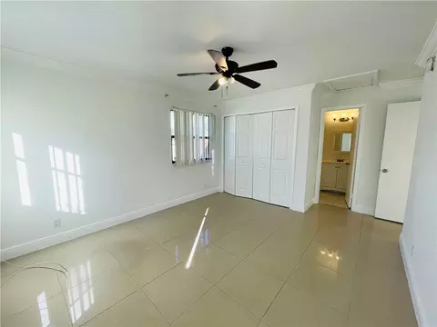 6539 Harbour Rd, North Lauderdale, FL 33068 photo 17