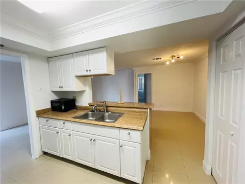 6539 Harbour Rd, North Lauderdale, FL 33068 photo 4