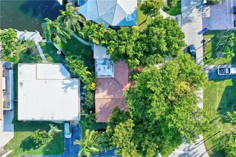 1300 SE 3rd St, Pompano Beach, FL 33060 photo 46