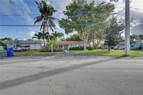 1300 SE 3rd St, Pompano Beach, FL 33060 photo 34