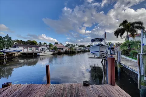 1300 SE 3rd St, Pompano Beach, FL 33060 photo 30