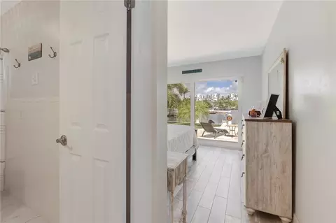 341 SE 3rd St, Pompano Beach, FL 33060 photo 35