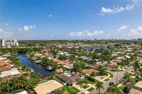 341 SE 3rd St, Pompano Beach, FL 33060 photo 98