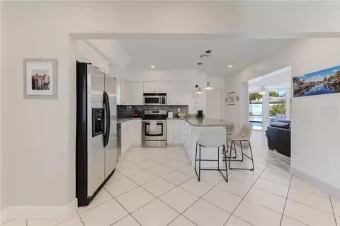 341 SE 3rd St, Pompano Beach, FL 33060 photo 17