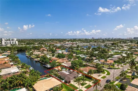 341 SE 3rd St, Pompano Beach, FL 33060 photo 97