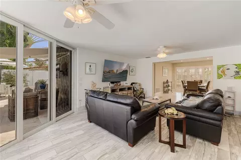 341 SE 3rd St, Pompano Beach, FL 33060 photo 11