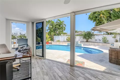 341 SE 3rd St, Pompano Beach, FL 33060 photo 13