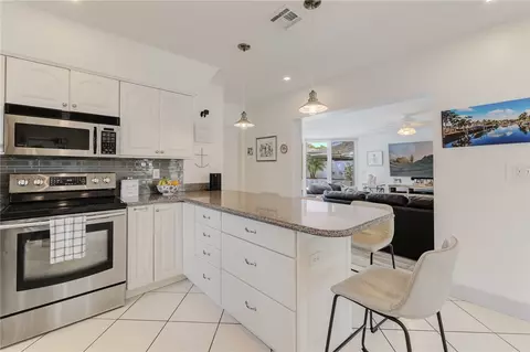 341 SE 3rd St, Pompano Beach, FL 33060 photo 19