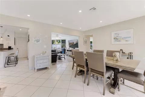 341 SE 3rd St, Pompano Beach, FL 33060 photo 25
