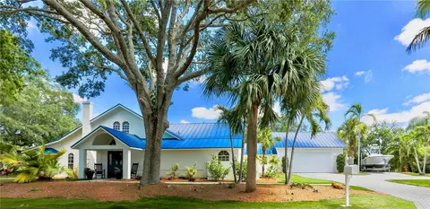 2571 NW Eventide Pl, Stuart, FL 34994 photo 3