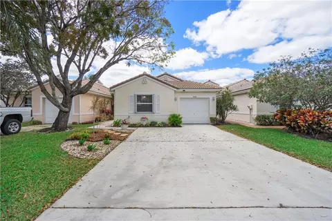 3606 Coco Lake Dr, Coconut Creek, FL 33073 photo 4