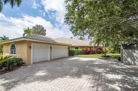 3820 Windmill Lake Rd, Weston, FL 33332 photo 14