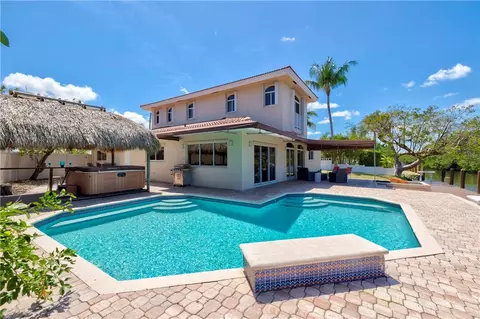 209 SE 3rd Ter, Pompano Beach, FL 33060 photo 6