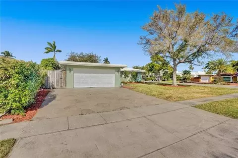 361 SE 8th Ct, Pompano Beach, FL 33060 photo 39