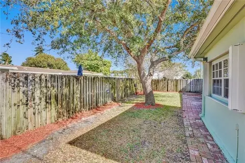 361 SE 8th Ct, Pompano Beach, FL 33060 photo 33