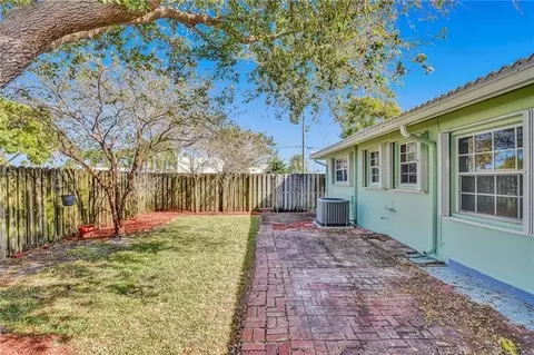 361 SE 8th Ct, Pompano Beach, FL 33060 photo 36
