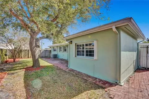 361 SE 8th Ct, Pompano Beach, FL 33060 photo 35