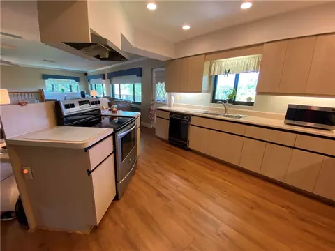 710 NE 3rd St, Pompano Beach, FL 33060 photo 10