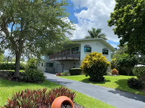710 NE 3rd St, Pompano Beach, FL 33060 photo 1