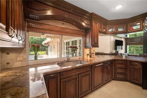 7320 Dover Ct, Parkland, FL 33067 photo 19