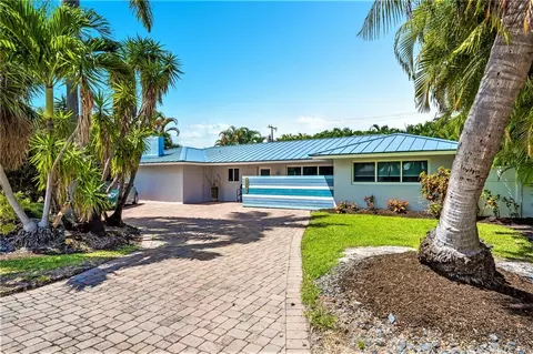 1973 Coco Palm Pl, Pompano Beach, FL 33062 photo 3