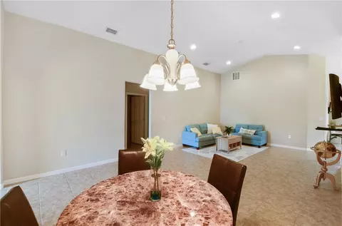 919 Fiddleleaf Cir, West Melbourne, FL 32904 photo 9