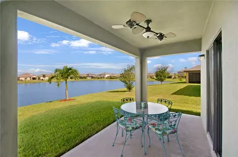 919 Fiddleleaf Cir, West Melbourne, FL 32904 photo 4