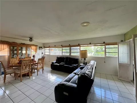 790 W 63rd Dr, Hialeah, FL 33012 photo 9