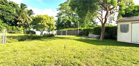 790 W 63rd Dr, Hialeah, FL 33012 photo 41