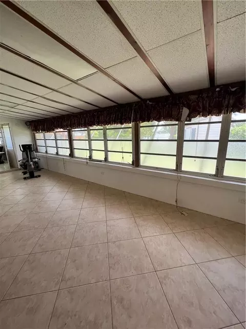 790 W 63rd Dr, Hialeah, FL 33012 photo 37