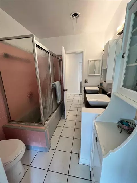 790 W 63rd Dr, Hialeah, FL 33012 photo 25