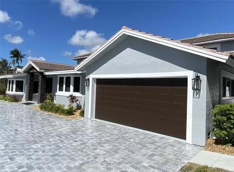 2311 NE 48th St, Lighthouse Point, FL 33064 photo 2