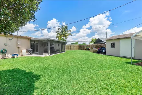 1708 E River Dr, Margate, FL 33063 photo 14