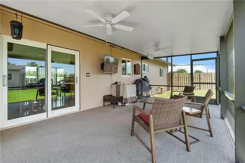 1708 E River Dr, Margate, FL 33063 photo 12