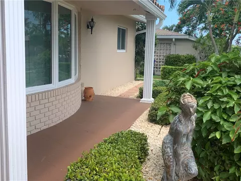 431 SE 5th Ct, Pompano Beach, FL 33060 photo 5