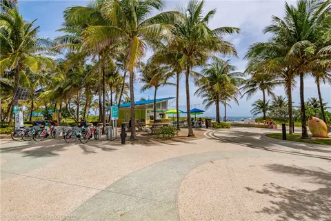 290 SE 9th St, Pompano Beach, FL 33060 photo 46