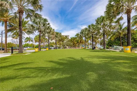 290 SE 9th St, Pompano Beach, FL 33060 photo 42