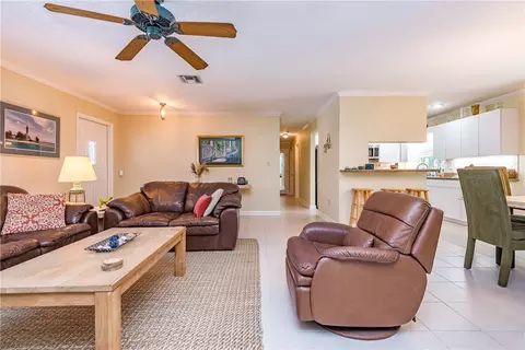 290 SE 9th St, Pompano Beach, FL 33060 photo 24