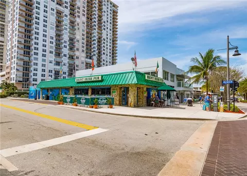 290 SE 9th St, Pompano Beach, FL 33060 photo 41