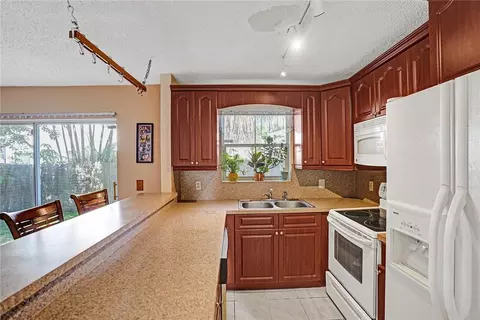 3101 Cape Dr, Margate, FL 33063 photo 14