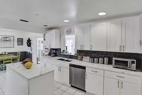 7308 Forest Blvd, North Lauderdale, FL 33068 photo 6