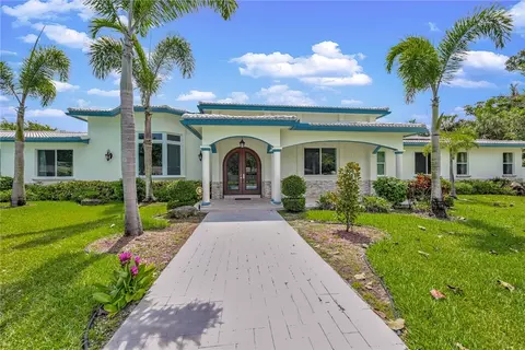 104 E Palm Dr, Margate, FL 33063 photo 2