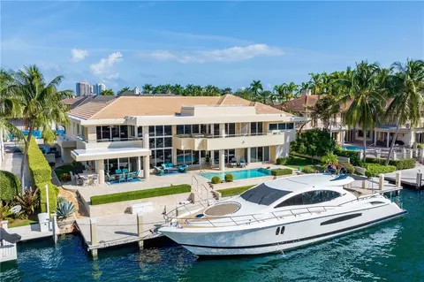 2410 Del Lago Dr, Fort Lauderdale, FL 33316