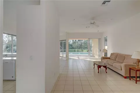 3034 SE Brierwood Pl, Stuart, FL 34997 photo 5