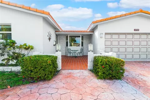 4700 Taft St, Hollywood, FL 33021 photo 5