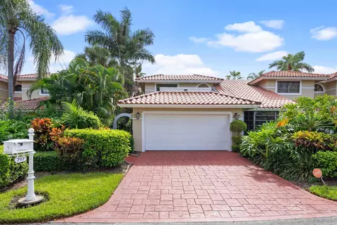 797 Villa Portofino Cir #797, Deerfield Beach, FL 33442