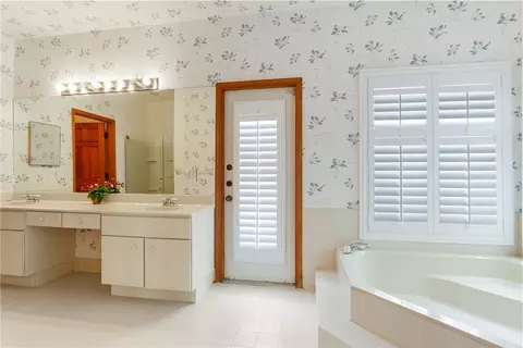 2995 E Budd Dr, Hollywood, FL 33026 photo 26