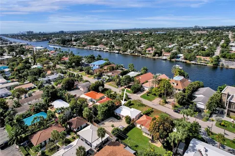 210 S Riverside Dr, Pompano Beach, FL 33062 photo 4