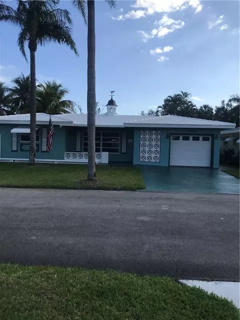 4626 NW 45th Ct, Tamarac, FL 33319